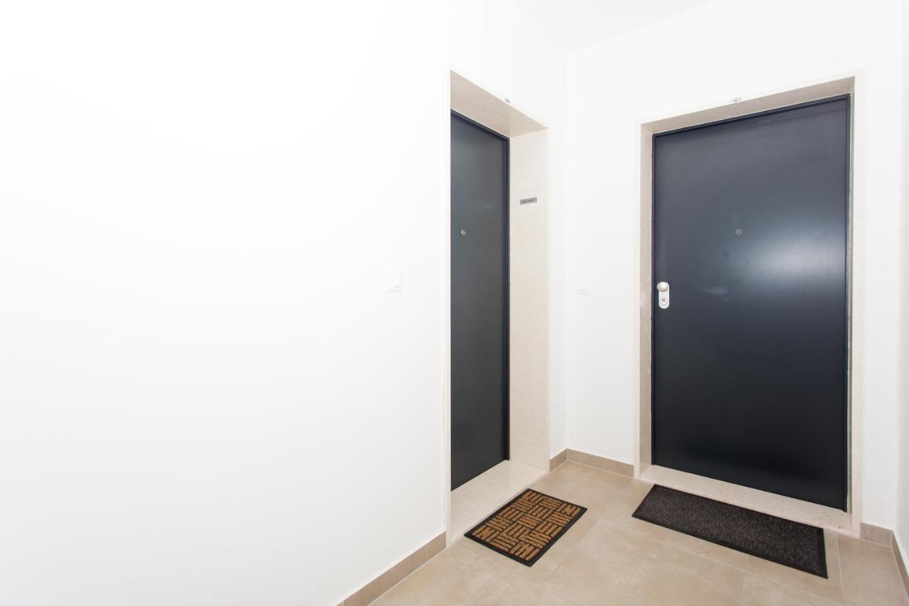 Iris Apartment Private Parking Σπλιτ Εξωτερικό φωτογραφία